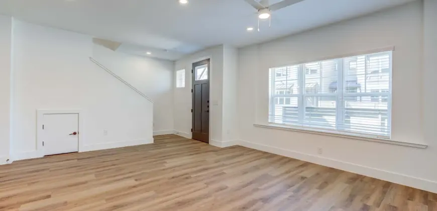 Escalon Townhomes