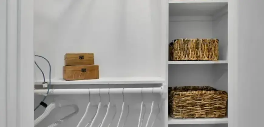 Esperanza At Keith Harrow