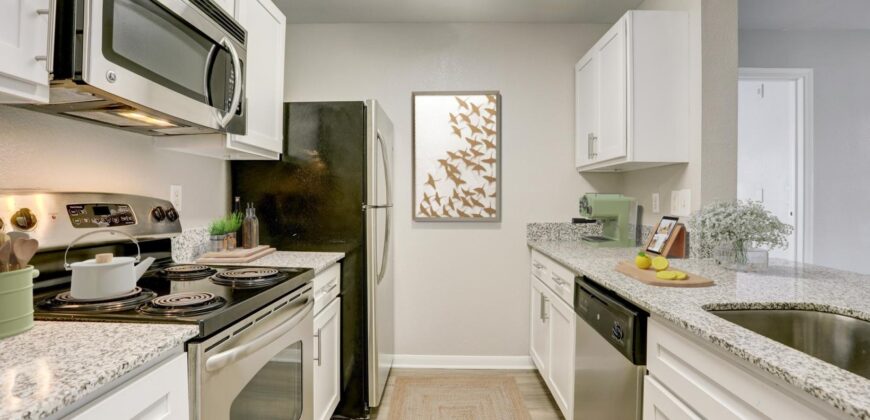 Estates At East Riverside