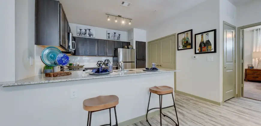 Estraya Westover Hills