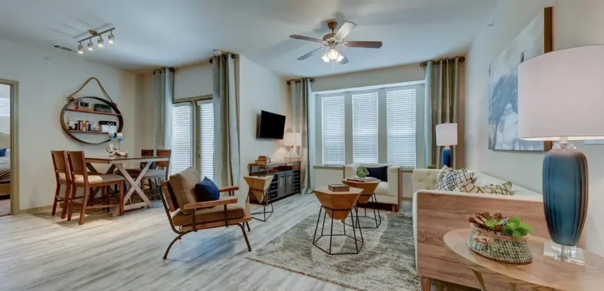 Estraya Westover Hills