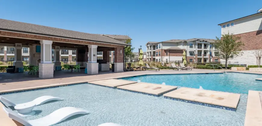 Falcon At Grand Harbor