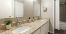 Flats At Brentwood