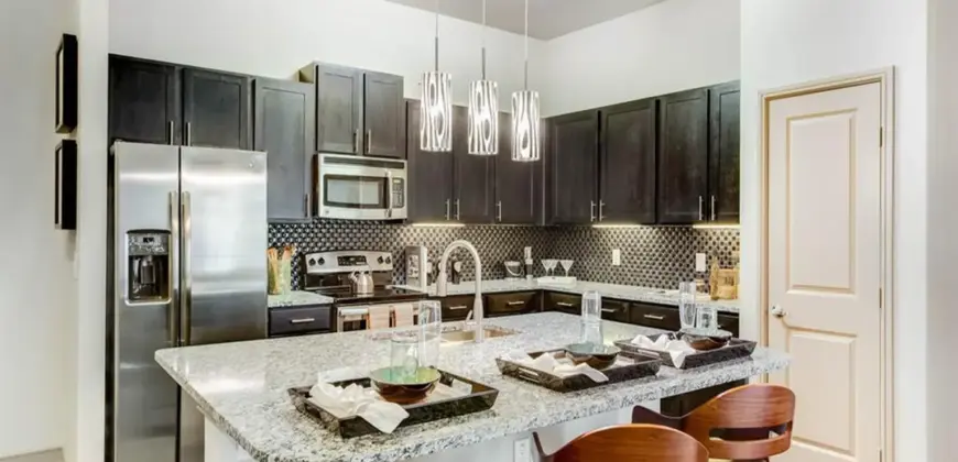 Fountain Pointe Las Colinas