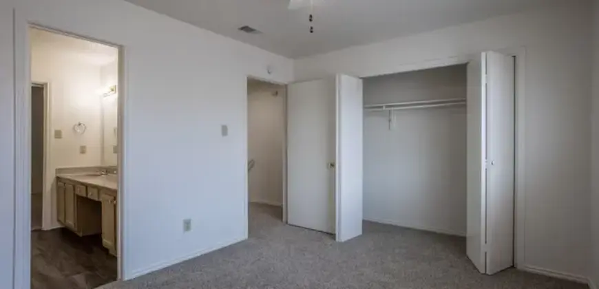 Foxbend Townhomes