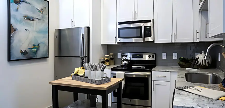 Gallery At Domain-Edge/Parkside