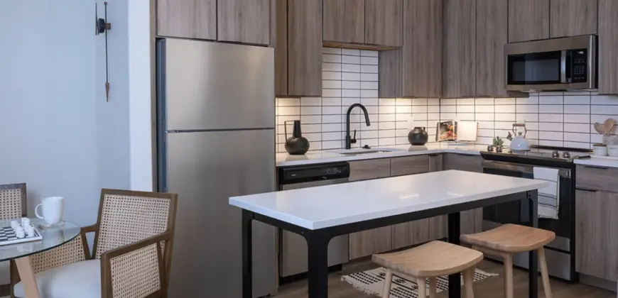 Griffis At The Domain