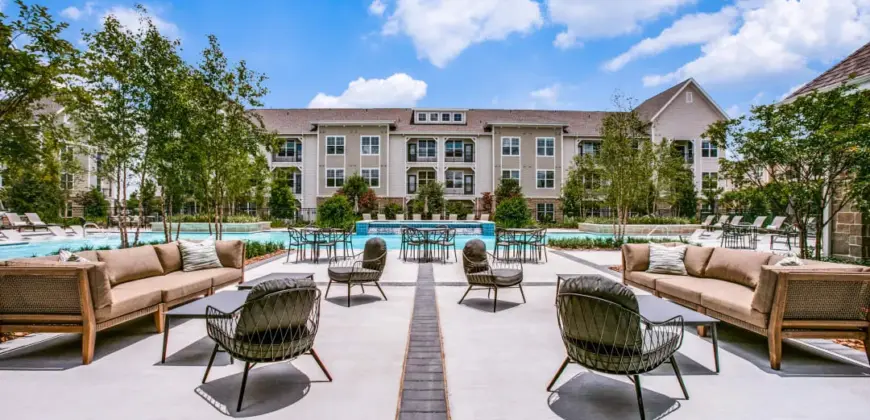 Grove East At Fall Creek