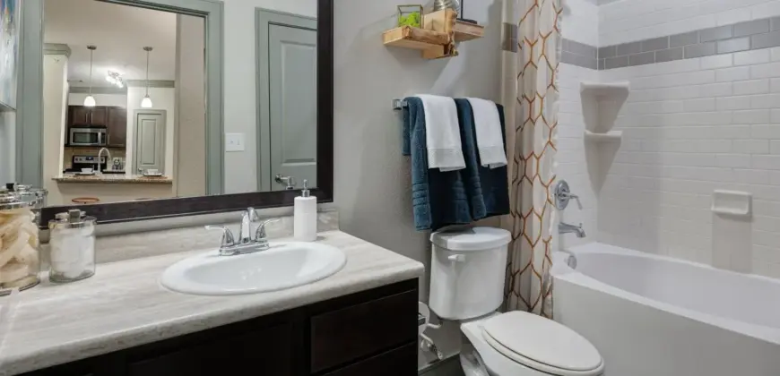 Harlow Spring Cypress