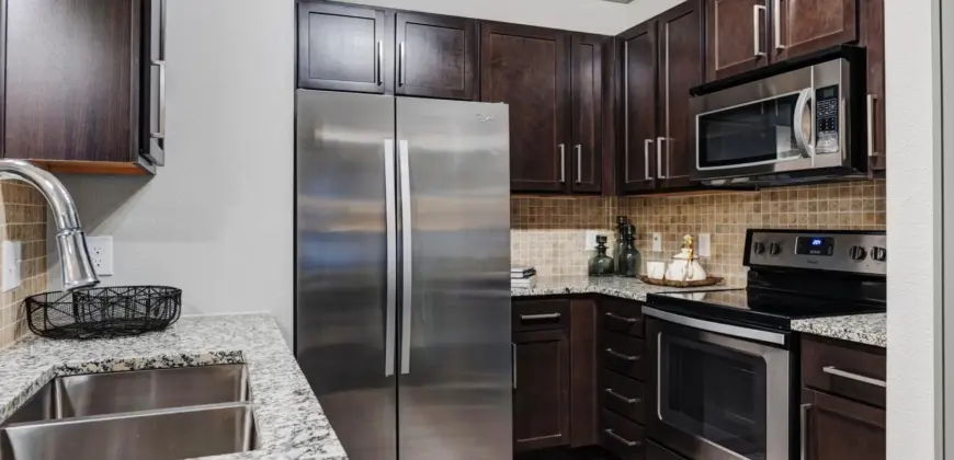 Harlow Spring Cypress