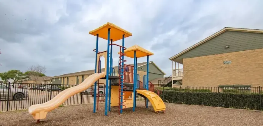 Huntington Oaks