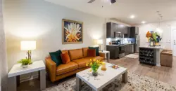 Imperial Oaks Square