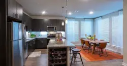 Imperial Oaks Square