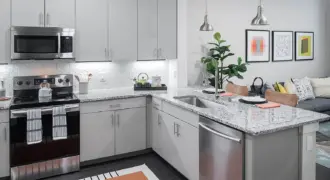 Jada Legacy Central