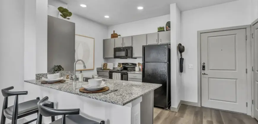 James On Grand Avenue