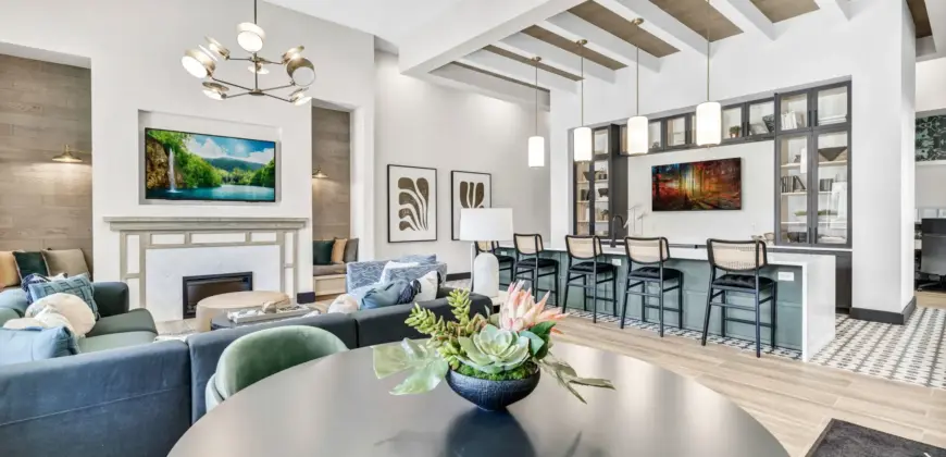 James On Grand Avenue