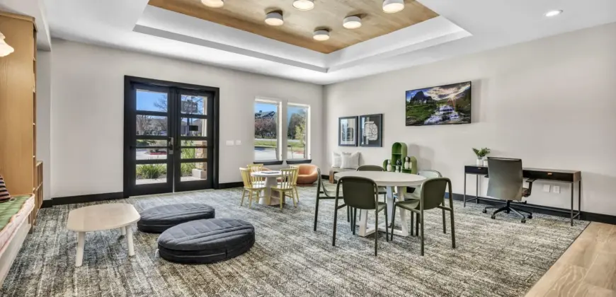 James On Grand Avenue