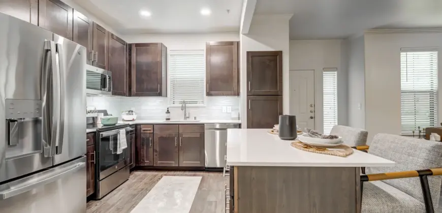 La Villita Lakeside & Landings