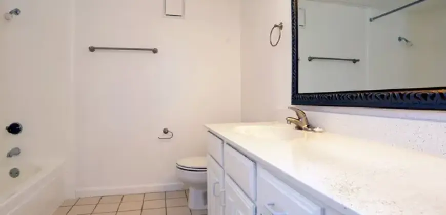Lakehill Townhomes