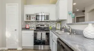 Lakepointe Residences