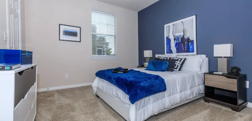 Lakepointe Residences