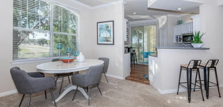 Lakepointe Residences