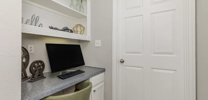 Lakepointe Residences