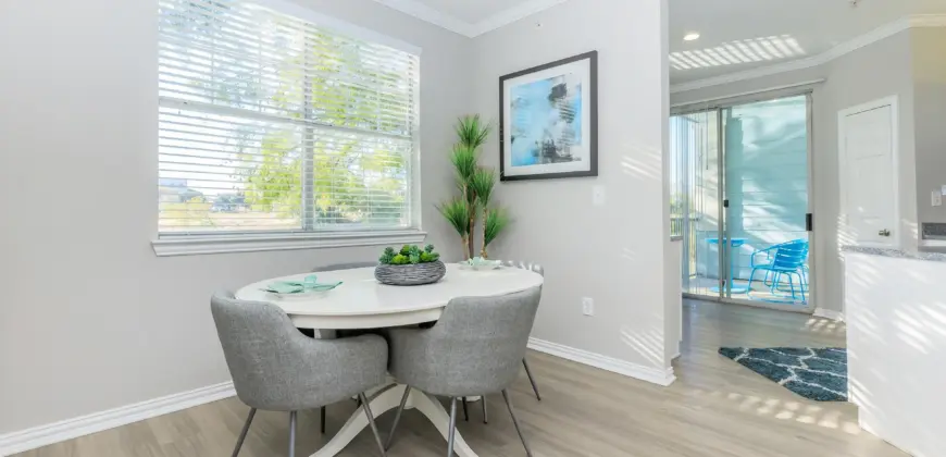 Lakepointe Residences
