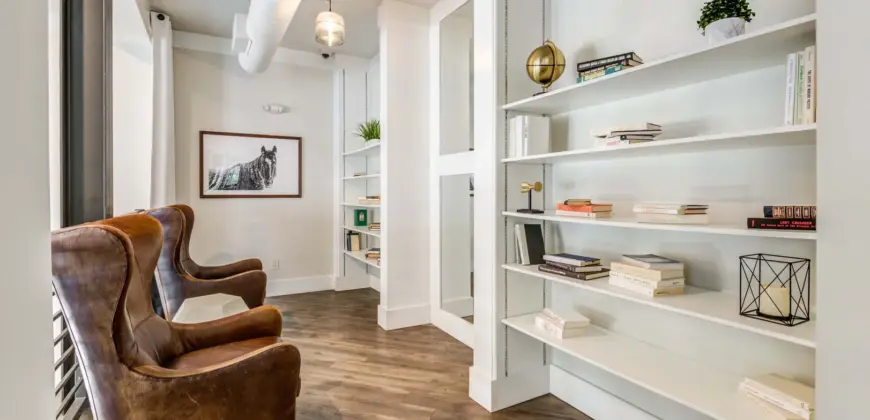Lakeshore Lofts