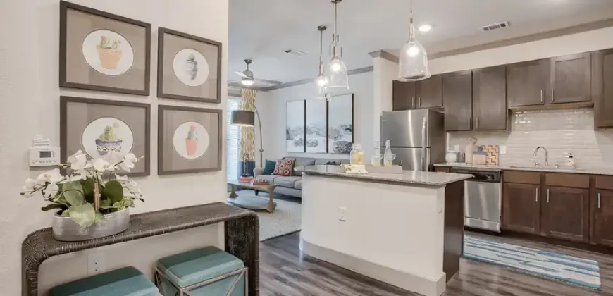 Lakeside Lofts