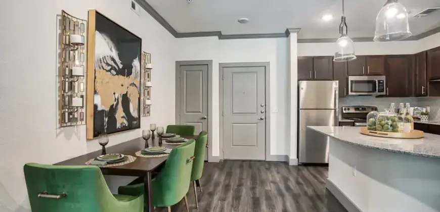 Lakeside Lofts
