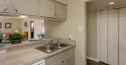 Las Velas At Hillcroft