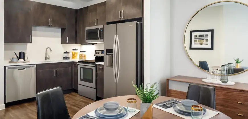 Latitude At Presidio