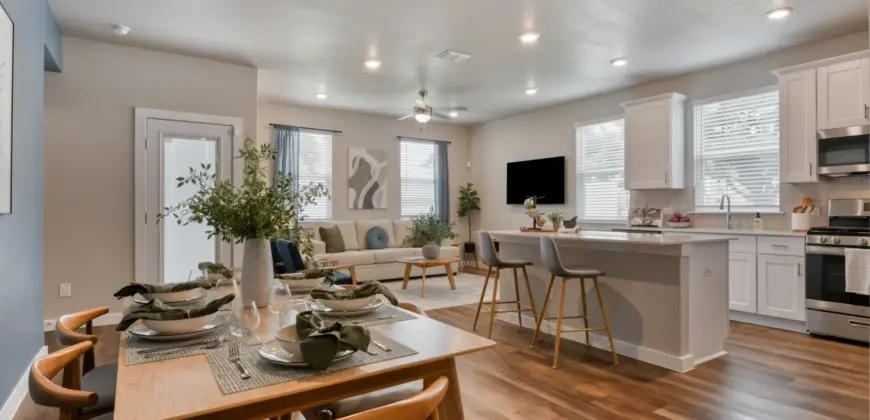 Los Cielos At Brooks