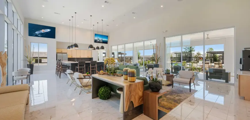 Mansions At Oak Point