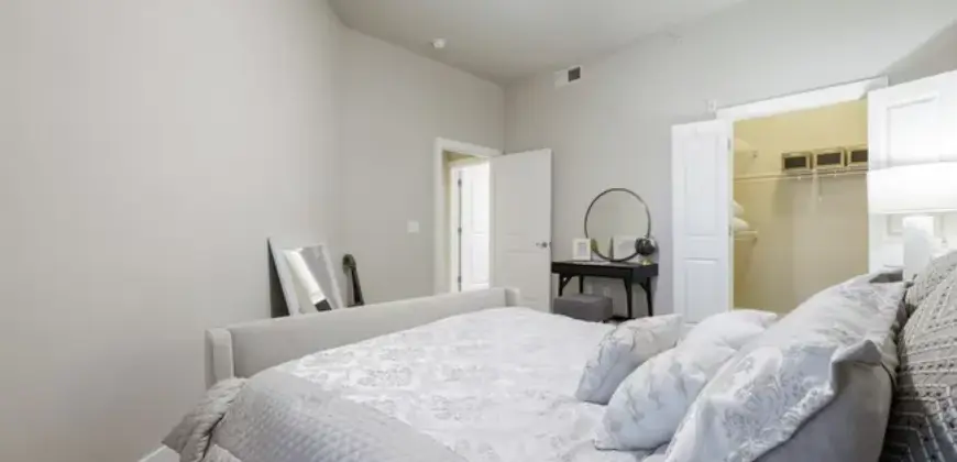 Maple District Lofts