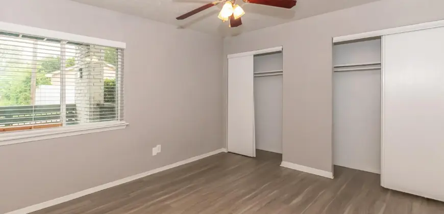 Maverick Oak Lawn