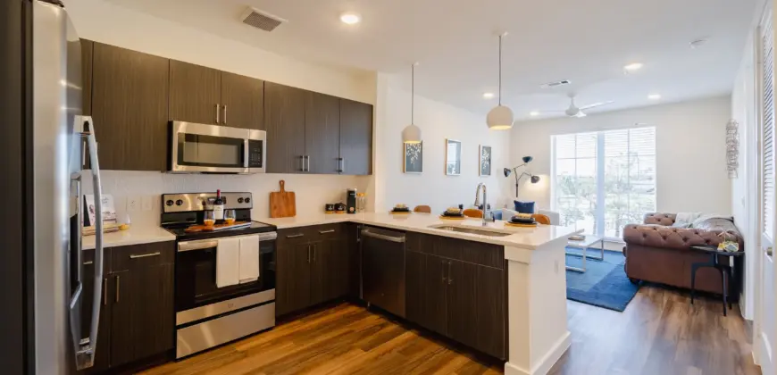 Midtown Highline (Lonestar)