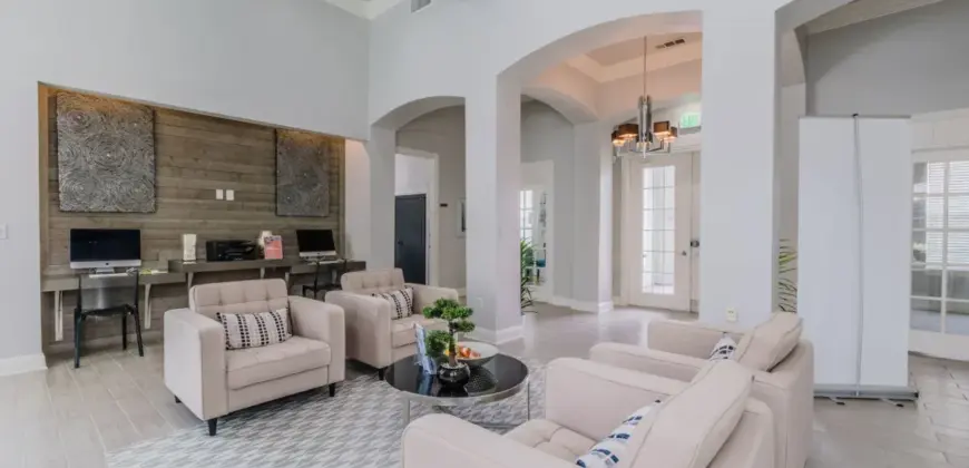 Monticello Oaks Townhomes