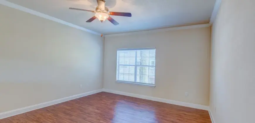 Monticello Oaks Townhomes