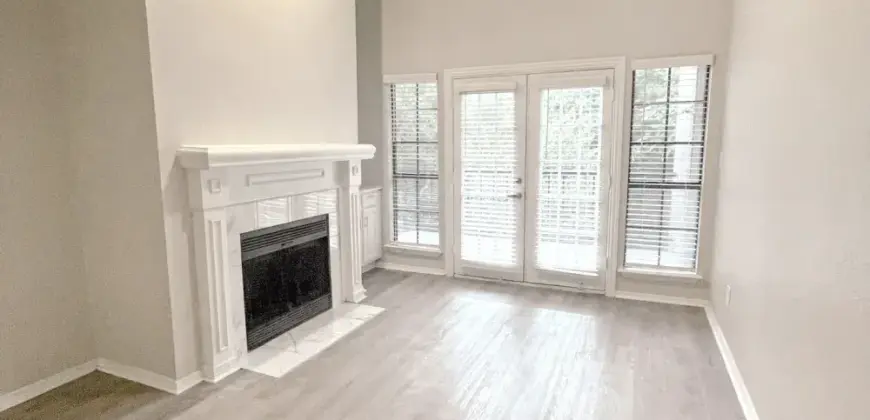 Oaks White Rock