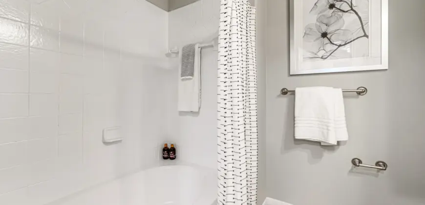 Oasis At Piney Point