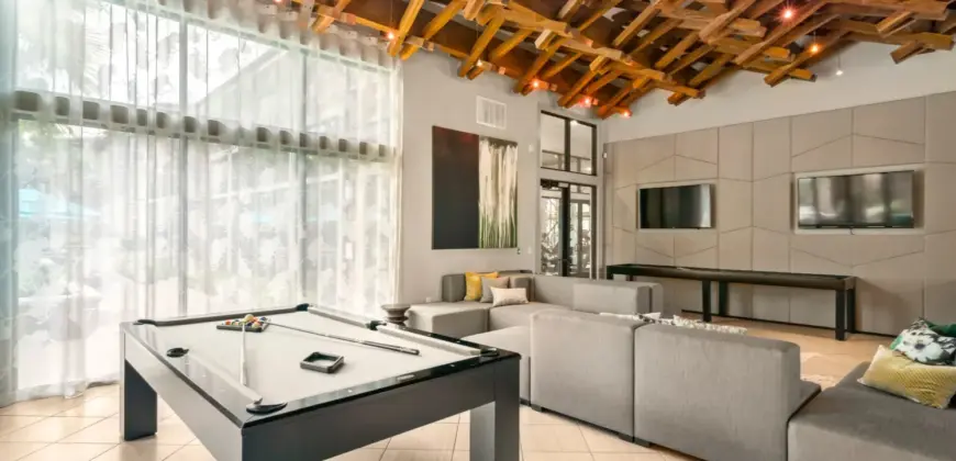 Olympus Grand Crossing