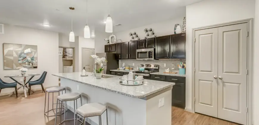 Park At Crystal Falls I