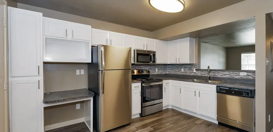 Parkland Pointe