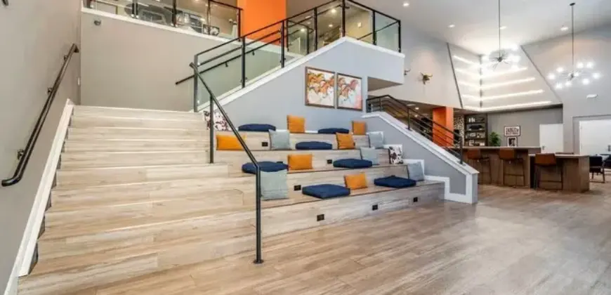Parkside At So7 II
