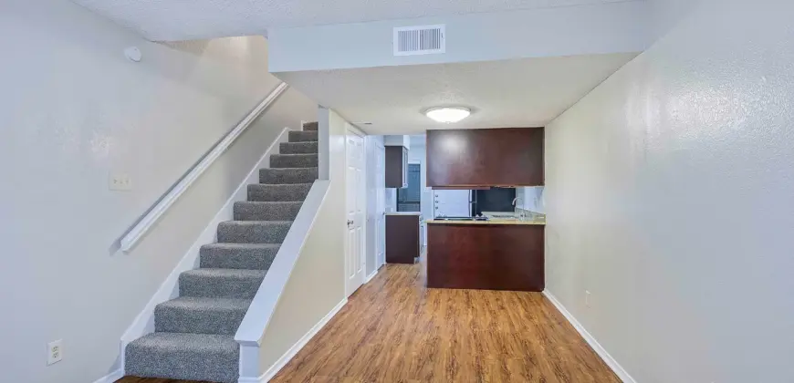 Parkwood Plaza Townhomes