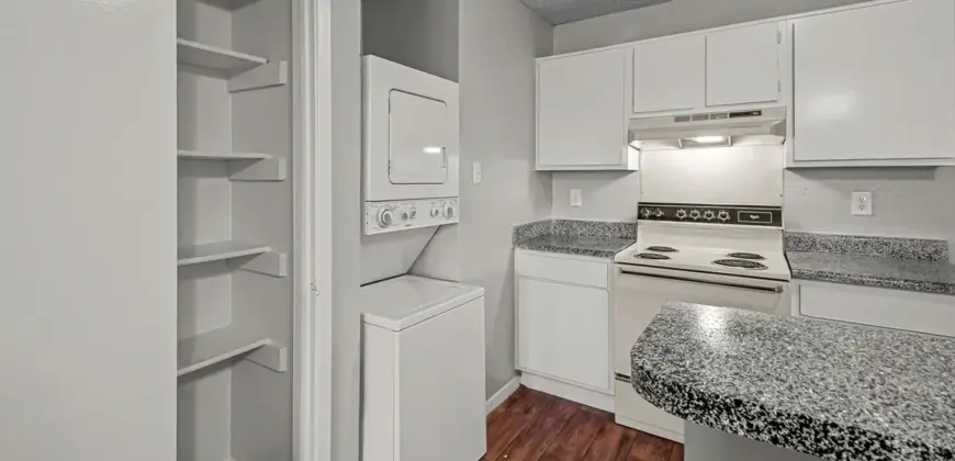 Parkwood Square Estates