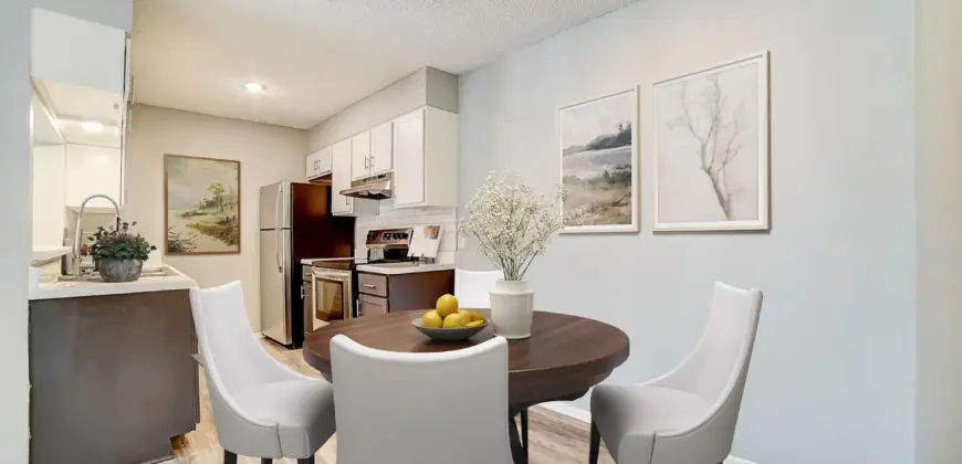 Peaks At Live Oak Place