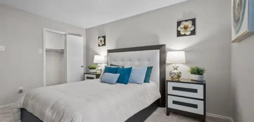 Post Oak Place